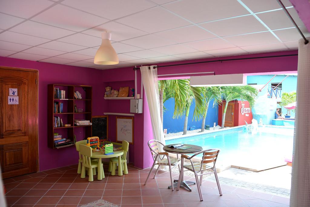 The Ritz Hostel Willemstad Kültér fotó