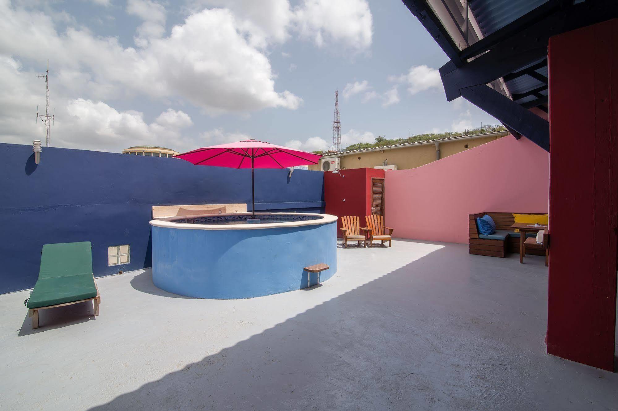 The Ritz Hostel Willemstad Kültér fotó