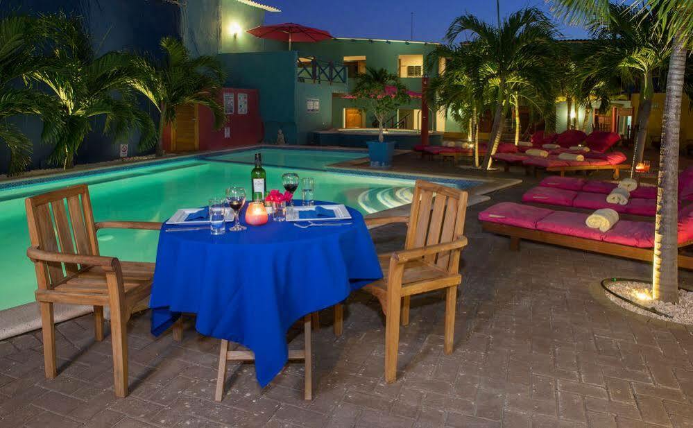 The Ritz Hostel Willemstad Kültér fotó